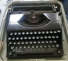 Máquina de escribir Olympia PLANA RARA De colección Tal cual para restauración segunda mano  Embacar hacia Argentina