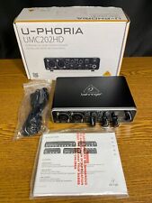 Interfaz de audio USB negra Behringer U-Phoria UMC202HD con preamplificadores de micrófono MIDAS segunda mano  Embacar hacia Argentina