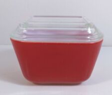Prato e tampa de geladeira vintage PYREX vidro leitoso vermelho primário pequeno #501 comprar usado  Enviando para Brazil