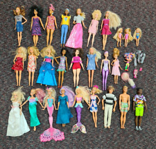 Kolekcjonerska mieszanka x 26 Barbie, Ken i podobne lalki Dobry stan Mattel na sprzedaż  Wysyłka do Poland