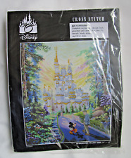 Kit de punto de cruz contado para siempre de Disney Past Present Forever Castle Mickey & Walt segunda mano  Embacar hacia Argentina