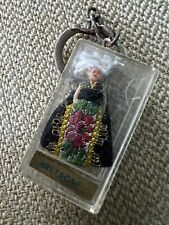 Chaveiro vintage lembrança miniatura boneca envolto raro comprar usado  Enviando para Brazil