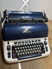 Ancienne machine écrire d'occasion  Étival-Clairefontaine