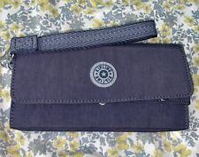 Usado, Carteira e embreagem feminina Kipling Rubi nylon grande moda pulseira comprar usado  Enviando para Brazil