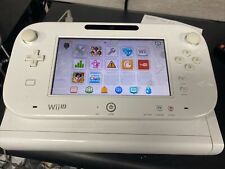 Consola y gamepad Nintendo Wii U 8 GB blanco WUP-001 (EE.UU.) solo salida AV, usado segunda mano  Embacar hacia Argentina