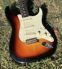 1960 Fender Stratocaster placa de laje de guitarra vintage Sunburst com estojo, usado comprar usado  Enviando para Brazil