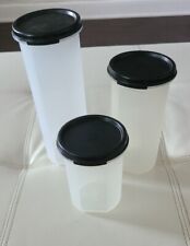 Tupperware 1643-12, 1641-18 e 1606-25 recipientes com tampas pretas conjunto de 3  comprar usado  Enviando para Brazil