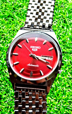 Usado, Reloj de pulsera automático Seiko 5 esfera roja hecho japonés día - fecha para hombre bueno segunda mano  Embacar hacia Argentina