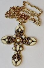 Collier pendentif croix d'occasion  Bonneuil-Matours