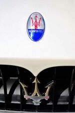Rejilla delantera e insignia con logotipo fotofotografía fotográfica de automóvil deportivo de lujo Maserati, usado segunda mano  Embacar hacia Argentina