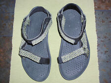 Teva sandalen utdoorsandalen gebraucht kaufen  Niederstetten