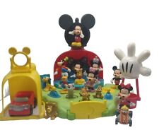 Casa club de Mickey Mouse y 15 personajes segunda mano  Embacar hacia Argentina