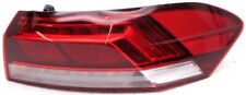 561-945-096-R OEM Volkswagen Passat Sedan lado direito do passageiro lâmpada traseira de LED comprar usado  Enviando para Brazil