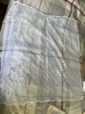 White lace 33inch for sale  HARTLEPOOL