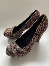 Brocade court shoes for sale  ST. LEONARDS-ON-SEA