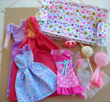 Accessoires vêtements barbie d'occasion  Marseillan