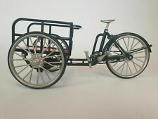 Joli tricycle métal d'occasion  Charvieu-Chavagneux