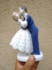 Superbe figurine porcelaine d'occasion  Couhé