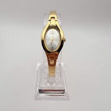 Relógio feminino Guess mostrador prata pulseira tom dourado G56033L comprar usado  Enviando para Brazil