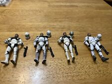 Star Wars Clone Trooper Lote de 4 figuras sueltas de 3,75” con cascos y un arma segunda mano  Embacar hacia Argentina