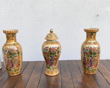 Tre vasi cinesi usato  Biella