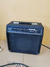 Amplificador de guitarra combo Mustang Sunn ST-15 de Fender segunda mano  Embacar hacia Mexico