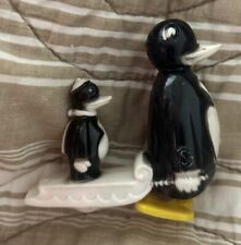 "Juguete andador rampa pingüino plástico vintage de 2,75"" bebé, trineo" segunda mano  Embacar hacia Argentina