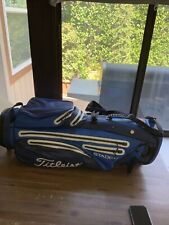 Brukt, titleist stadry golf bag til salgs  Frakt til Norway