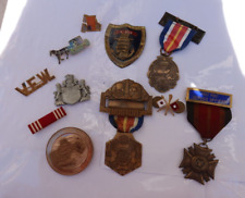 LOTE Moedas Medalhas Vintage Muito Bom Estado Coleção Militar Religiosa Antiga Barras de Oficial comprar usado  Enviando para Brazil