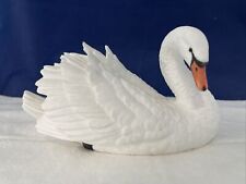 Estatueta porcelana osso de cisne branco reflexos graciosos 1991 Maruri EUA, usado comprar usado  Enviando para Brazil