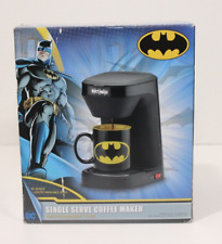 Cafeteira BATMAN dose única com caneca de café 12 oz DC Comics NOVA, usado comprar usado  Enviando para Brazil