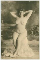 Beauté. 47.femme assise d'occasion  France