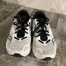 Tênis de corrida feminino Saucony NYC Kinvara 7 S10418-22 branco/preto tamanho 5.5 comprar usado  Enviando para Brazil