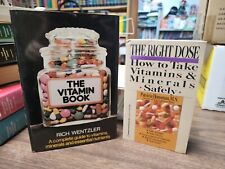Libros. Lote de 2 libros sobre vitaminas y minerales. The Vitamin Book. Dosis correcta. segunda mano  Embacar hacia Mexico