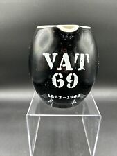 Jarra de cerámica de whisky vintage mezclada ""un escocés destaca"" mezclada con IVA 69 segunda mano  Embacar hacia Argentina