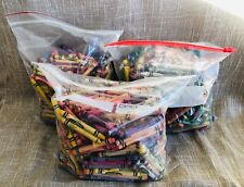 Bulk crayons assorted d'occasion  Expédié en Belgium