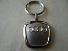 porte clés auto logo AUDI  métal argenté années 2000 d'occasion  Rosières-en-Santerre