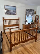 oak wood beautiful bedframe for sale  Island Park