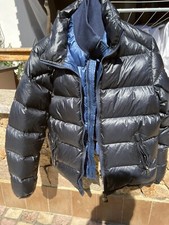 il giubbotto proprio della moncler cruciverba