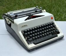 OLYMPIA SM9 De Luxe Typewriter (See Description) for sale  Shipping to South Africa