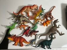 Lote de 17 figuras de juguete de dinosaurios planeta animal, diferentes tamaños y tipos segunda mano  Embacar hacia Argentina