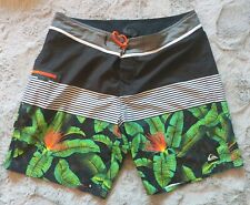 Quicksilver board shorts for sale  LEEDS