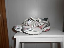 Scarpe running donna usato  Putignano