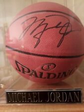 Baloncesto Spalding firmado por M Jordan - Certificado segunda mano  Embacar hacia Argentina