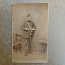 Cartero CDV / Trabajador de entrega postal uniformado. Fotografía del siglo XIX segunda mano  Embacar hacia Argentina