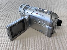 Videocámara DXG-301V 3,2 megapíxeles DVC/MPEG4 f=5,58 mm lente con f/2,8 segunda mano  Embacar hacia Argentina