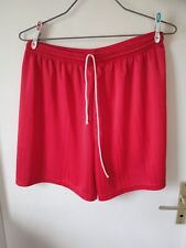 Short adidas rouge d'occasion  Guise