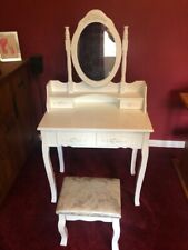 girls vanity table for sale  READING