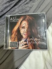 CD álbum assinado Miley Cyrus The Time Of Our Lives, usado comprar usado  Enviando para Brazil