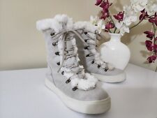 Merona Tira Women`s Beige Faux Suede/Faux Fur Lining Lace Up  Winter Boots sz.8 for sale  Sicklerville